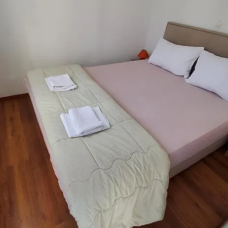 Apartment 14
