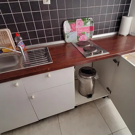 Apartment 14